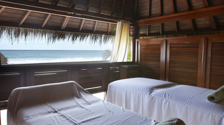 Manchebo Beach Resort & Spa